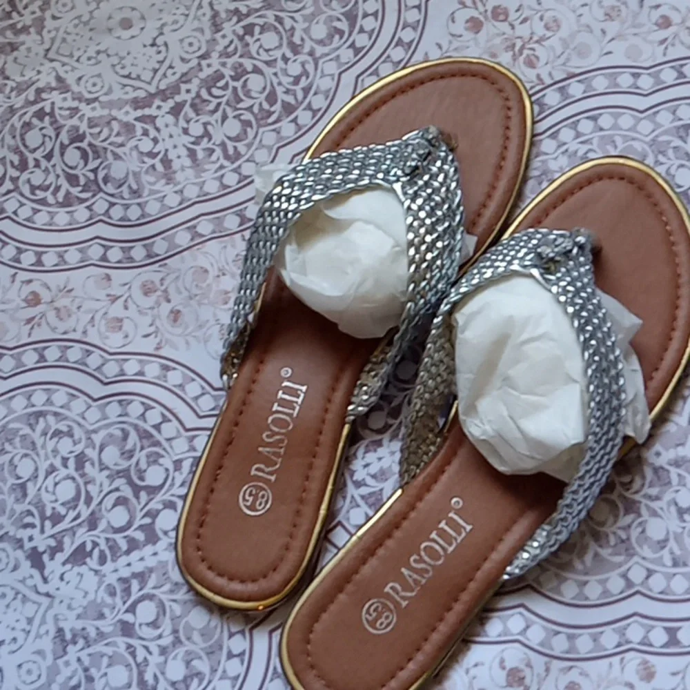 Rasolli NWOT  Stylish sandals - Picture 8 of 11